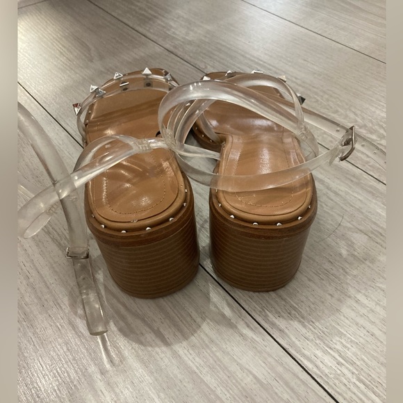 Zapatos de verano con tirantes de plástico alrededor del tobillo size 7 - Picture 3 of 4